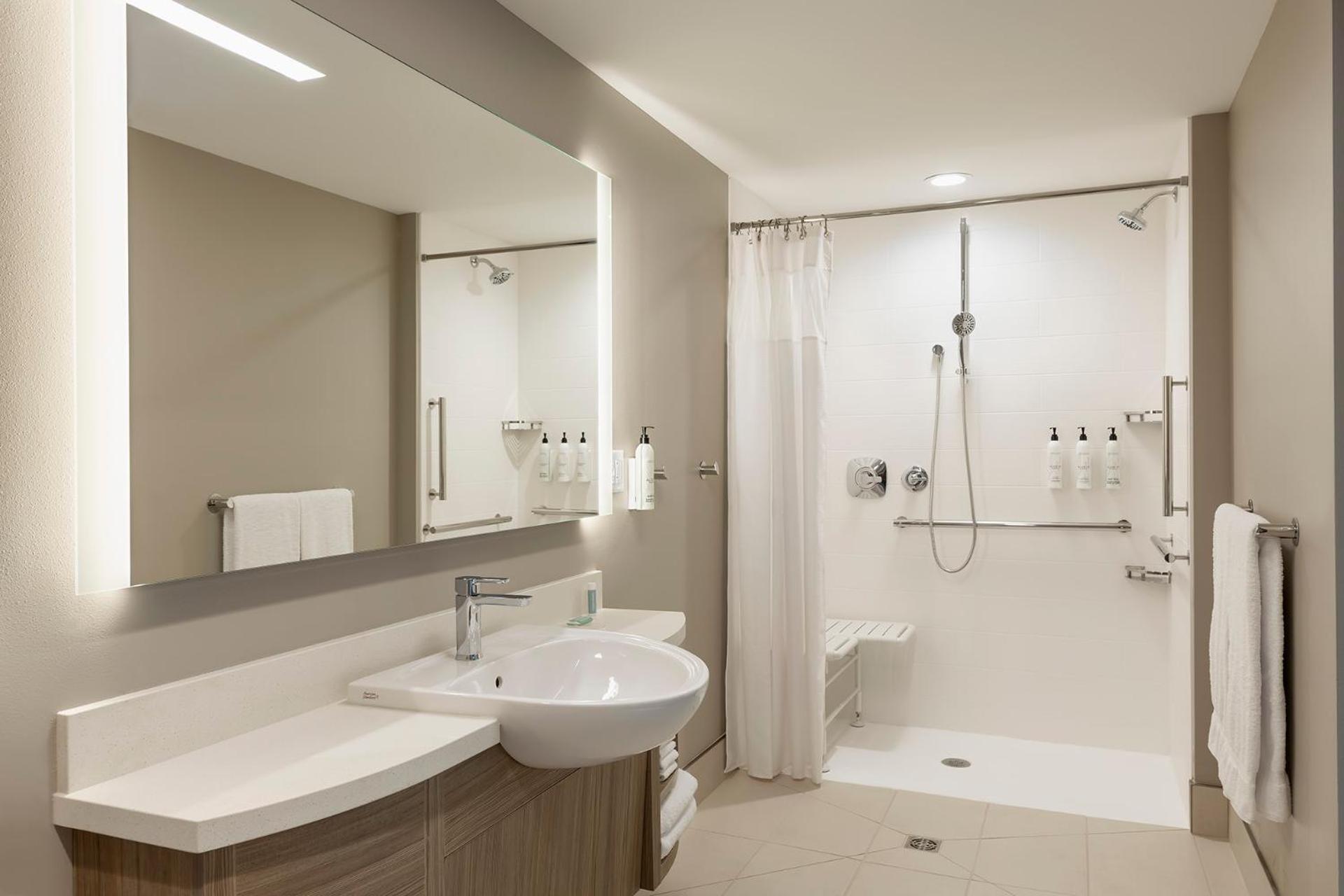 Springhill Suites By Marriott Fargo Phòng bức ảnh