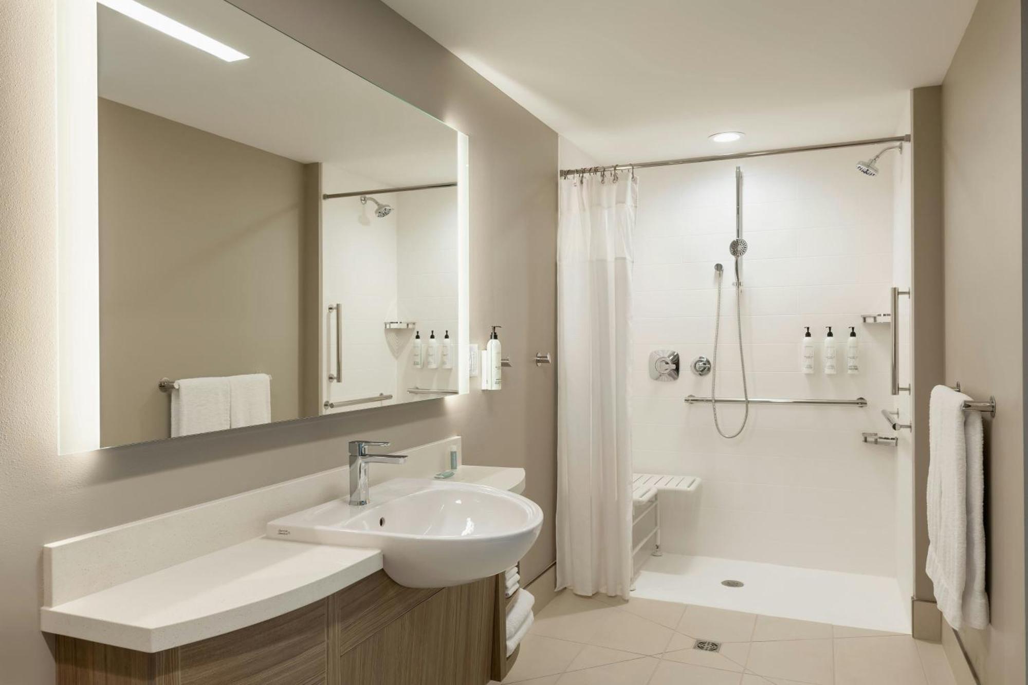 Springhill Suites By Marriott Fargo Ngoại thất bức ảnh